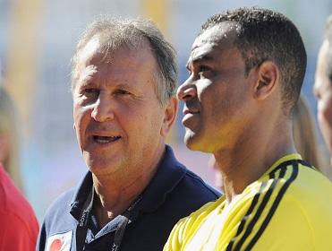 Zico with modern legend Cafu